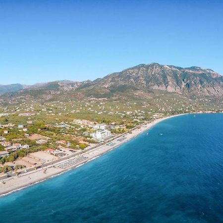 Kalamata'S Spacious Getaway-Taygetos Amazing View Εξωτερικό φωτογραφία