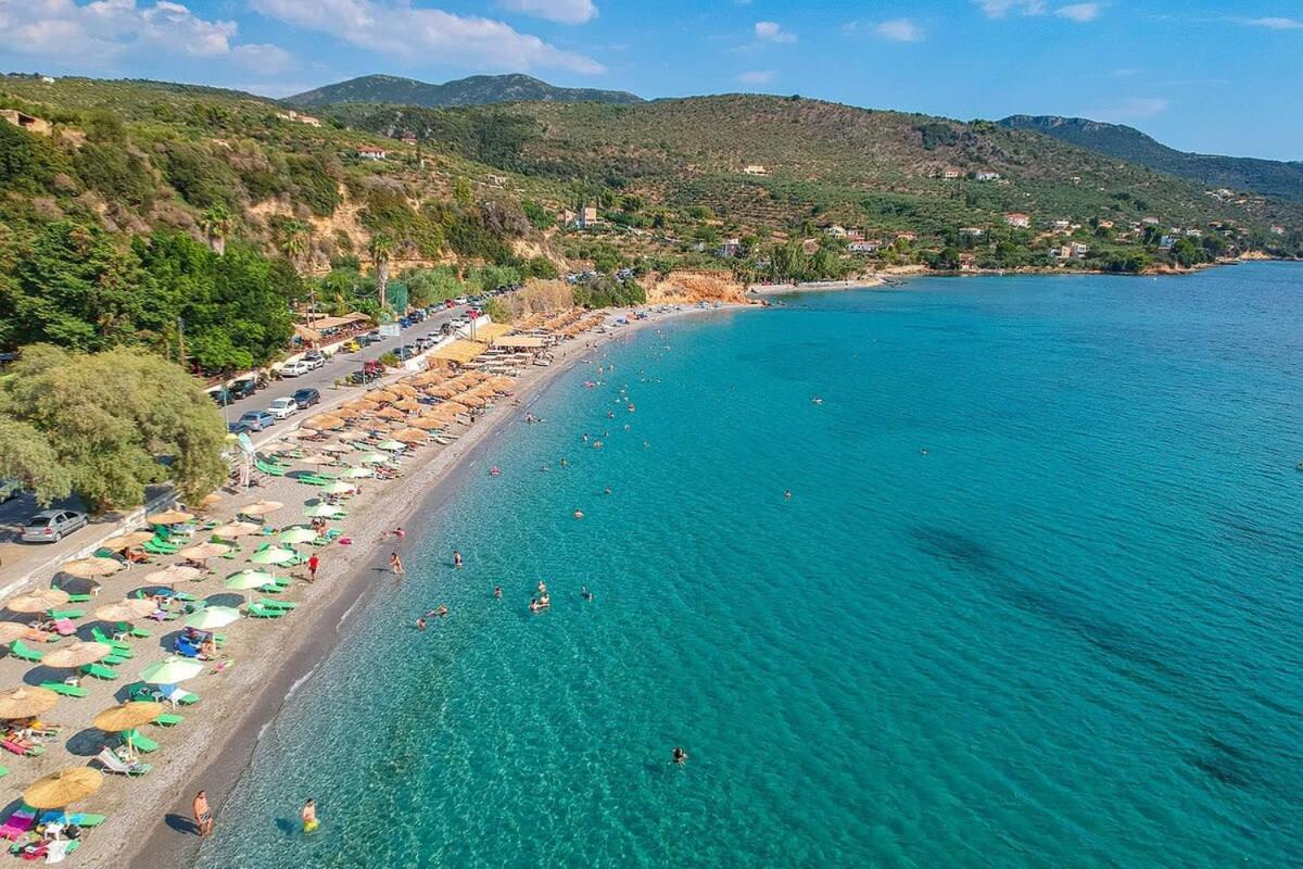 Kalamata'S Spacious Getaway-Taygetos Amazing View Εξωτερικό φωτογραφία