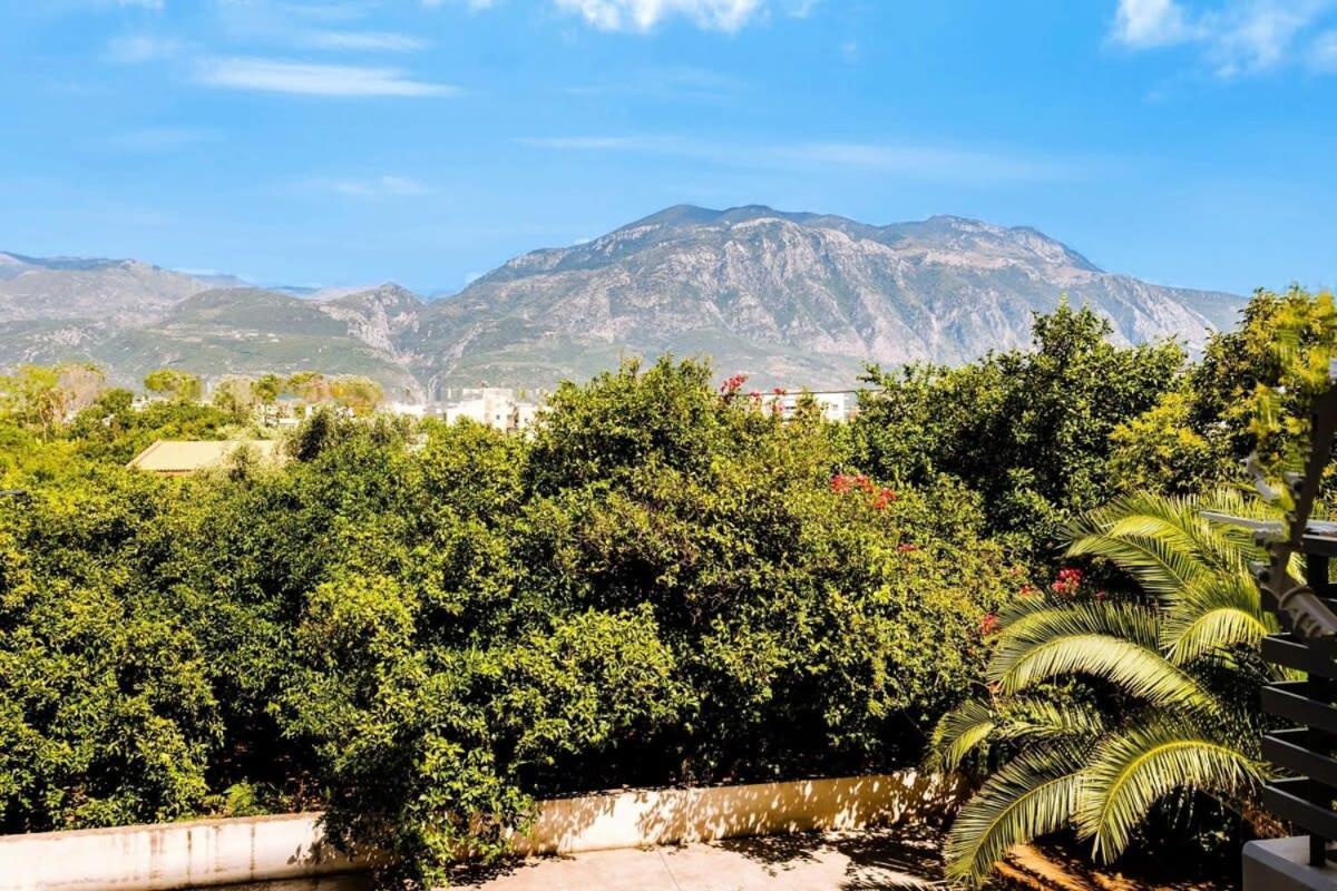 Kalamata'S Spacious Getaway-Taygetos Amazing View Εξωτερικό φωτογραφία